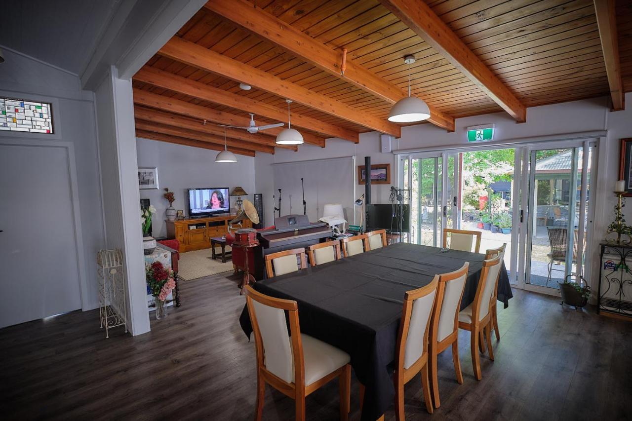 Edlin House Hotell Bright Eksteriør bilde